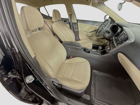 Used 2016 Kia Optima Hybrid w/ Hybrid Convenience Package image 18