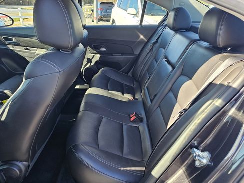 Used 2016 Chevrolet Cruze LTZ image 4