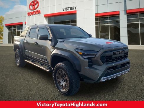 Used 2025 Toyota Tacoma 4x4 Double Cab Hybrid w/ Tow Tech Package image 1