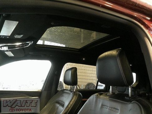 Used 2022 Jeep Grand Cherokee L Overland image 20