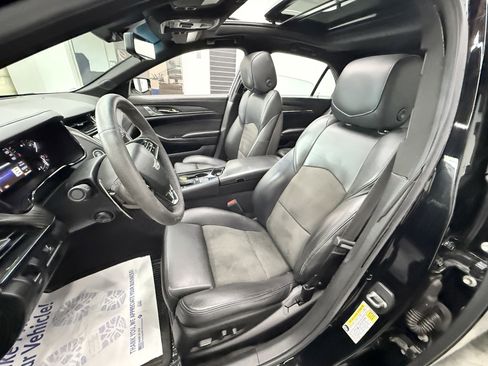 Used 2017 Cadillac CTS Luxury w/ Carbon Black Package AWD/4WD image 8