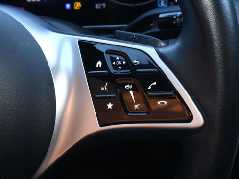 Used 2024 Mercedes-Benz C 300 4MATIC Sedan image 23