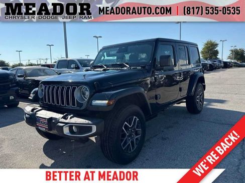 Used 2026 Jeep Wrangler Unlimited Sahara AWD/4WD image 1