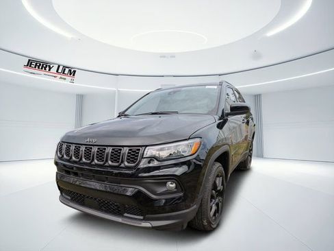 New 2026 Jeep Compass Latitude AWD/4WD image 6