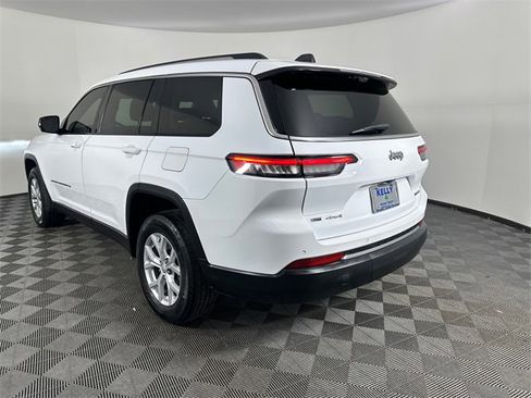 Certified 2023 Jeep Grand Cherokee L Limited w/ Luxury Tech Group II image 4