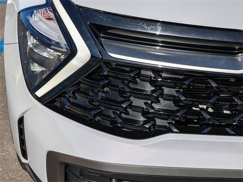 Used 2023 Kia Sportage X-Line image 10