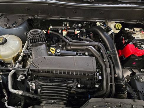 Used 2025 Ford Bronco Sport Badlands AWD/4WD image 13