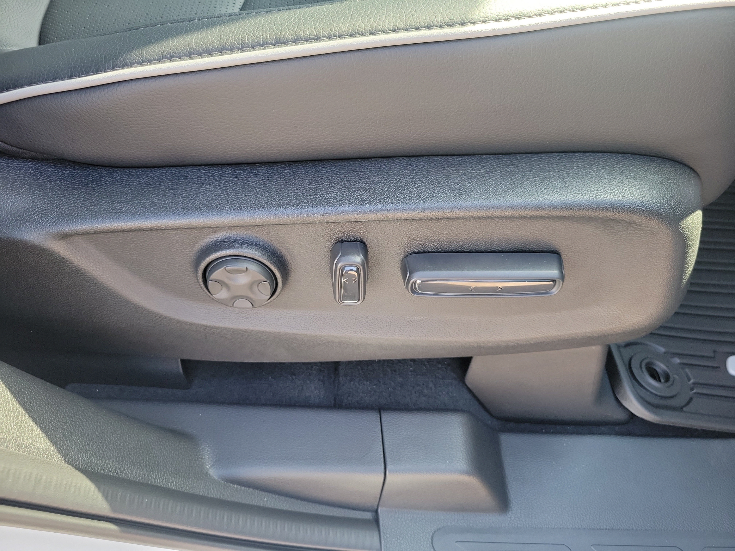 New 2027 Honda Odyssey Elite image 19