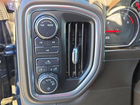 Used 2020 Chevrolet Silverado 2500 LT w/ Gooseneck/5TH Wheel Package AWD/4WD image 20