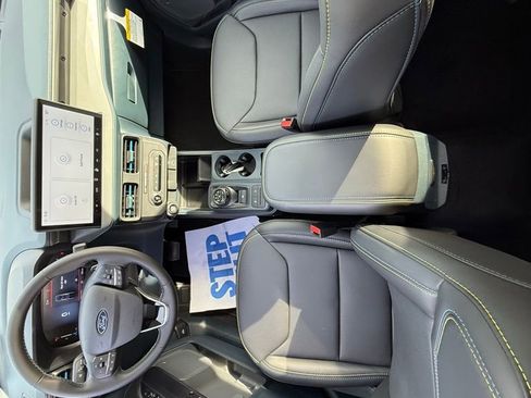 New 2025 Ford Maverick Lobo image 26