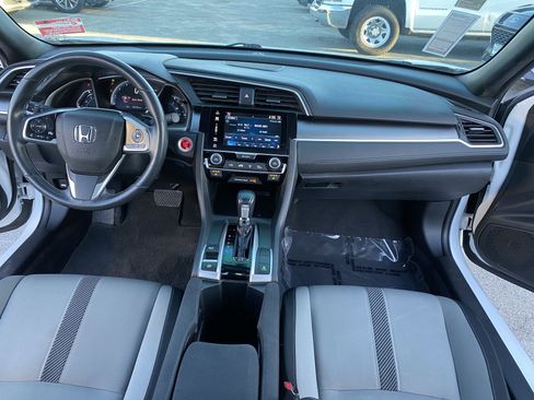 Used 2018 Honda Civic EX-T image 19