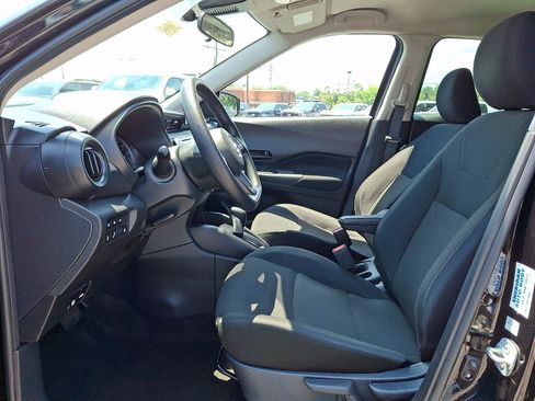 Used 2025 Nissan Kicks Play S FWD image 10