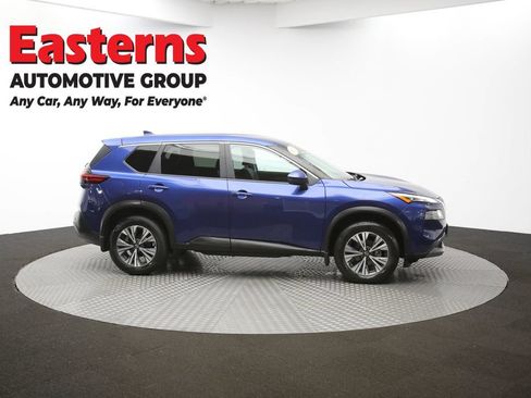 Used 2022 Nissan Rogue SV AWD/4WD image 44