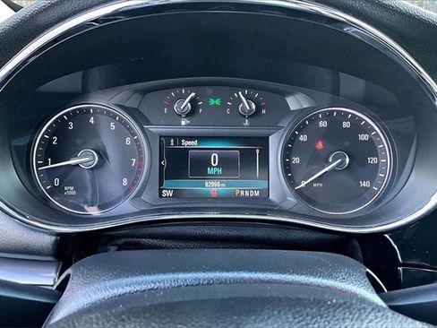 Used 2018 Buick Encore Preferred image 12