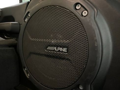 Used 2022 Jeep Wrangler Unlimited Sahara AWD/4WD image 88