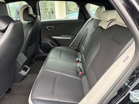 New 2026 Kia K4 GT-Line image 18