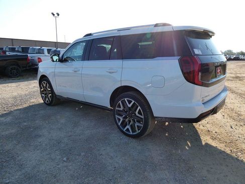 New 2027 Ford Expedition Platinum w/ Platinum Ultimate Package AWD/4WD image 6