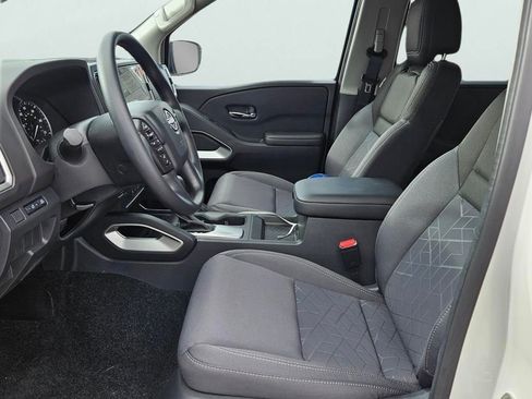 New 2026 Nissan Frontier SV RWD image 10