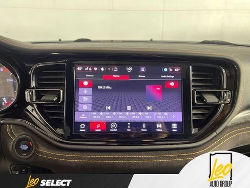 Used 2023 Dodge Durango R/T w/ Hemi Orange Plus Package AWD/4WD image 24