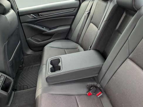 Used 2021 Honda Accord Sport image 21