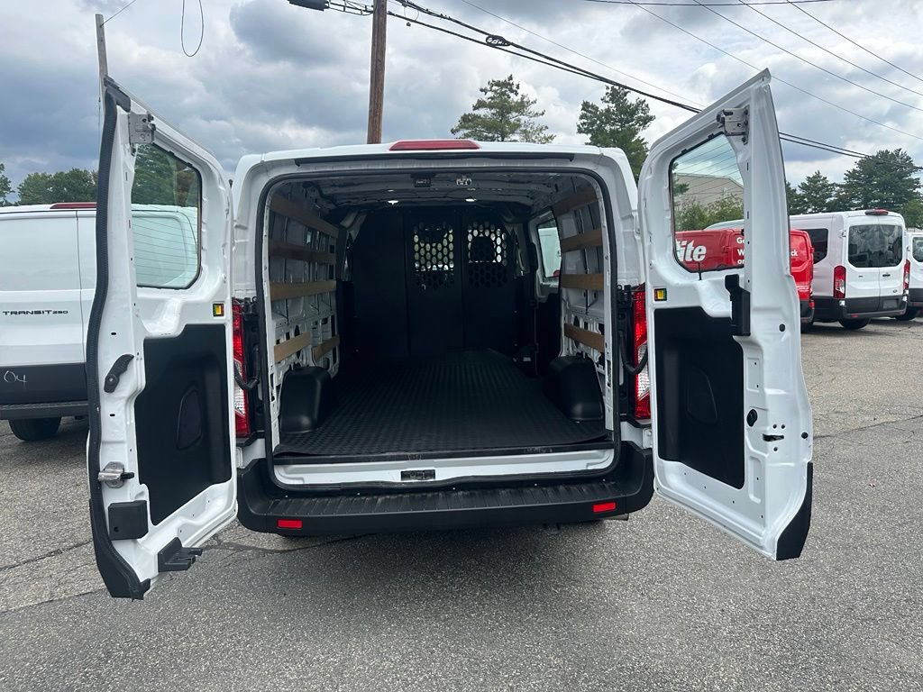 Used 2025 Ford Transit 250 Low Roof w/ Exterior Upgrade Package RWD image 10