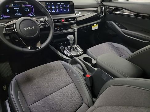 New 2026 Kia Seltos S image 34