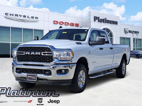 Used 2024 RAM 3500 Big Horn image 2