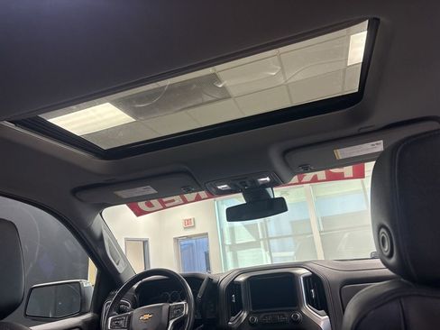 Used 2019 Chevrolet Silverado 1500 LTZ w/ LTZ Premium Package image 12