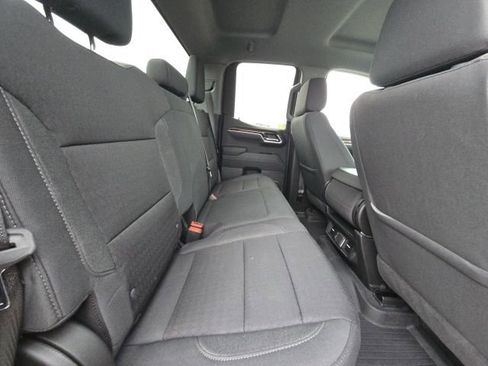 Used 2025 Chevrolet Silverado 1500 LT image 14