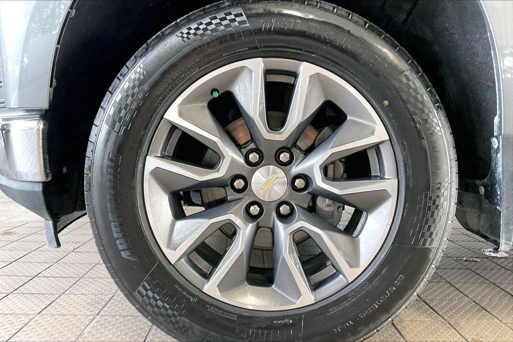 Used 2020 Chevrolet Silverado 1500 LT w/ Texas Edition RWD image 31