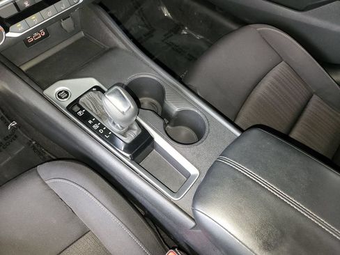 Used 2025 Nissan Altima 2.5 SV FWD image 22