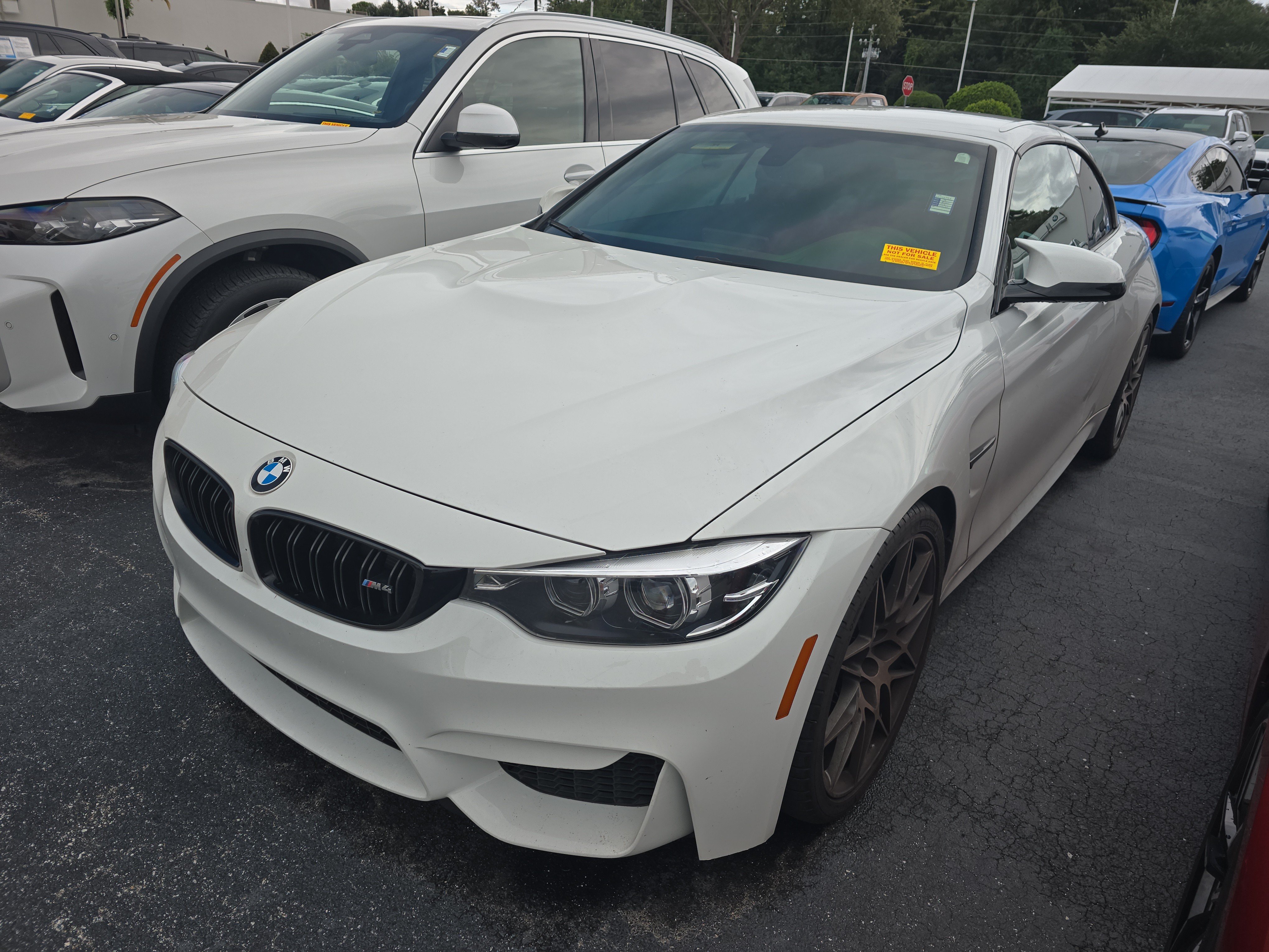 Used 2018 BMW M4 Convertible w/ Competition Package RWD image 3