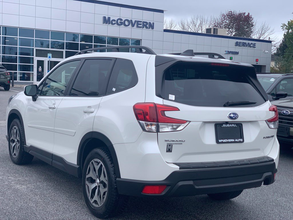 Used 2024 Subaru Forester Premium AWD/4WD image 7