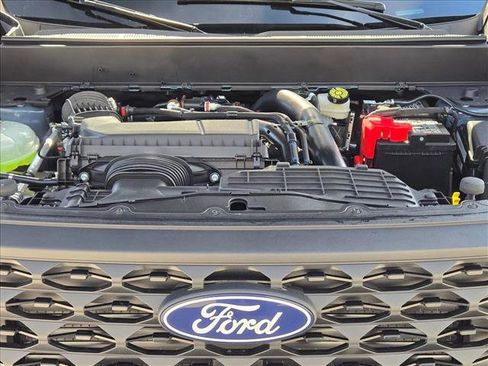 New 2026 Ford Maverick XLT w/ XLT Luxury Package image 16