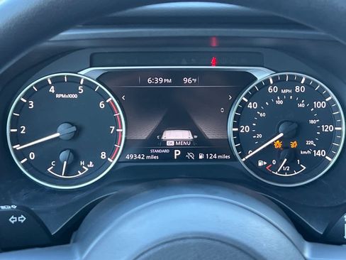 Used 2024 Nissan Rogue SV image 25