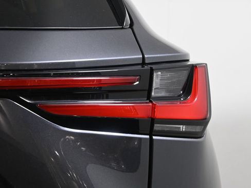 Used 2025 Lexus NX 350h AWD w/ Accessory Package (2T) image 13