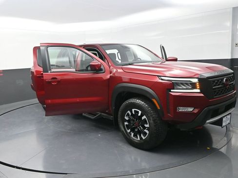 Used 2024 Nissan Frontier PRO-4X w/ Off-Road Protection Package image 29