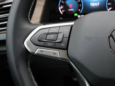 New 2026 Volkswagen Atlas SE image 12