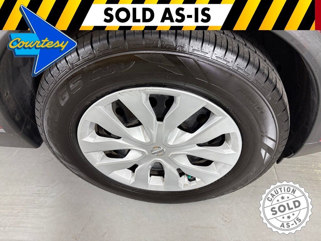 Used 2015 Nissan Rogue S FWD image 11