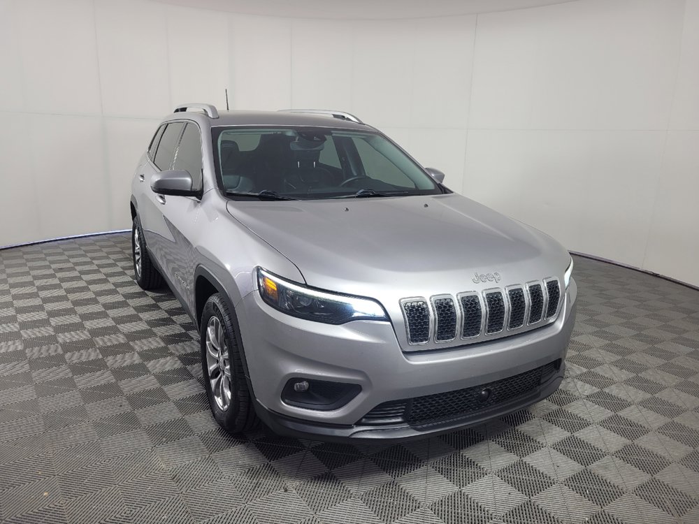 Used 2021 Jeep Cherokee Latitude Plus FWD image 13