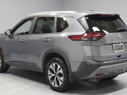 Used 2023 Nissan Rogue SV w/ SV Premium B Package AWD/4WD image 9