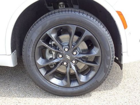Used 2023 Dodge Durango GT AWD/4WD image 31