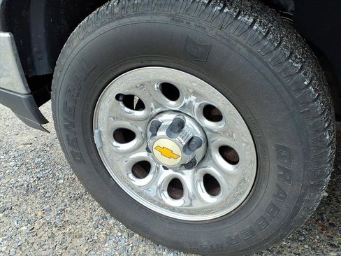 Used 2006 Chevrolet Silverado 1500 LT w/ Light Duty Power Package image 9