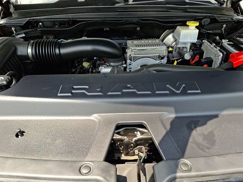 Used 2022 RAM 1500 Big Horn AWD/4WD image 26