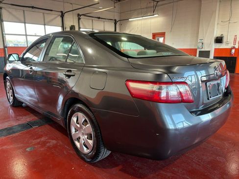 Used 2009 Toyota Camry LE image 9
