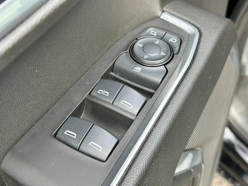 Used 2025 Chevrolet Silverado 1500 LT image 16