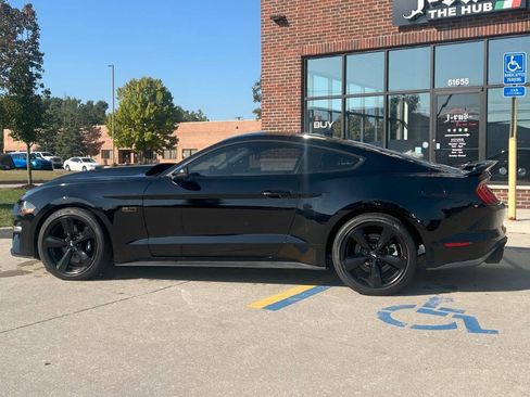 Used 2022 Ford Mustang GT Premium w/ Equipment Group 401A image 10