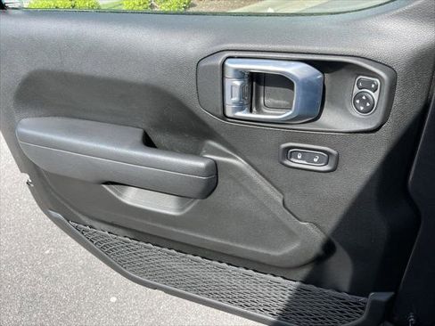 Certified 2022 Jeep Gladiator Rubicon w/ Trailer Tow Package image 6