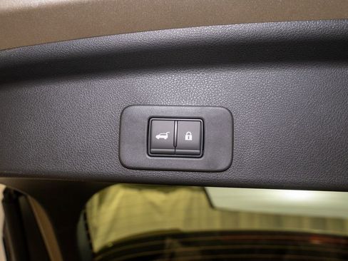 New 2026 Nissan Murano SL image 7