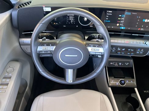 Certified 2025 Hyundai Kona SEL AWD/4WD image 14